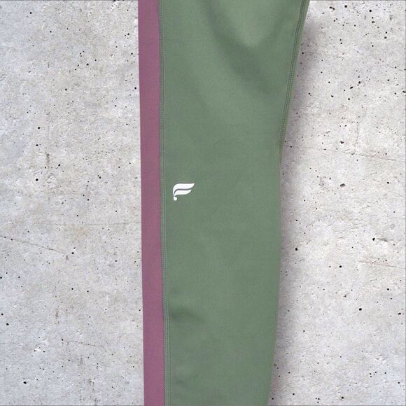 Fabletics Motion 365+ High Waist Bungee Leggings Womens Medium Green Pink NWT - Picture 6 of 9